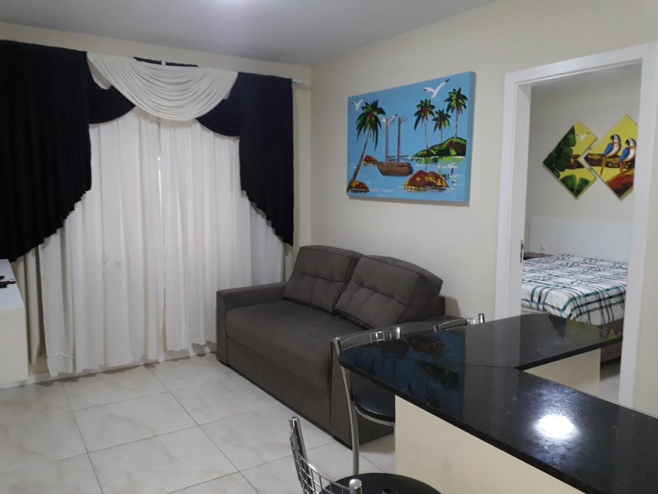 Ótimo Apto. 180 metros da Praia Balneário Camboriú Exterior foto