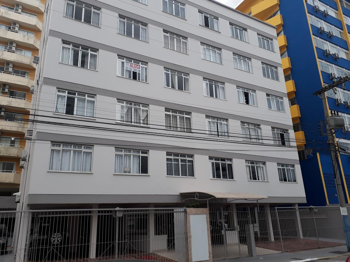 Ótimo Apto. 180 metros da Praia Balneário Camboriú Exterior foto